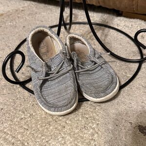 Hey Dude Kids Shoes in Gray